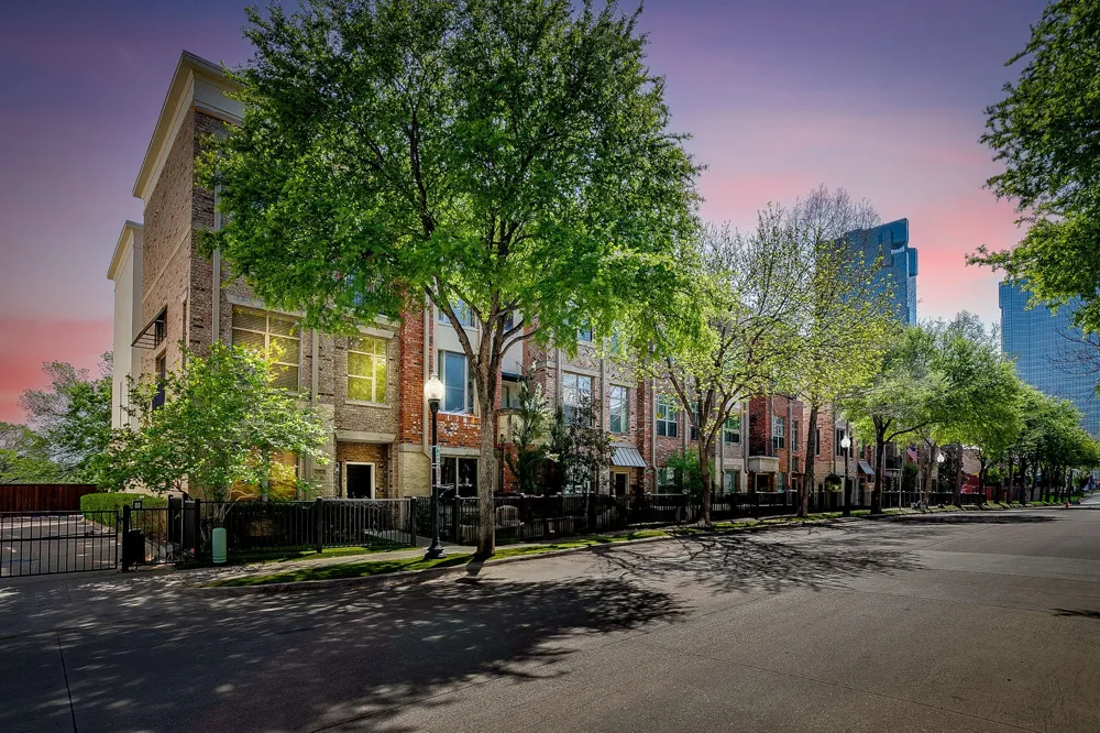 714 E 1st Street Fort Worth, TX 76102
