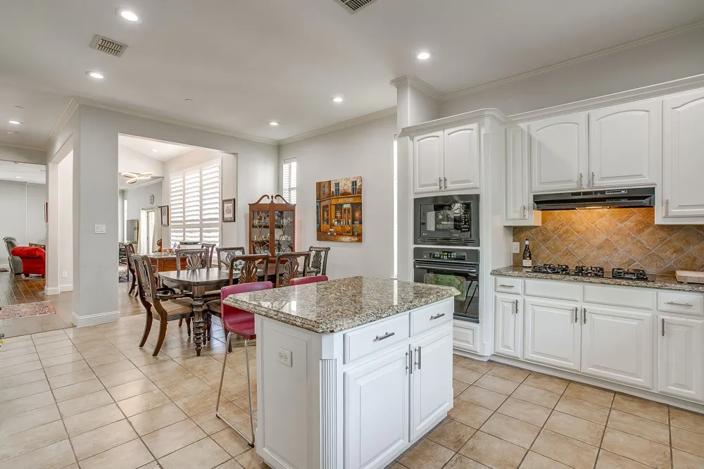 714 E 1st Street Fort Worth, TX 76102