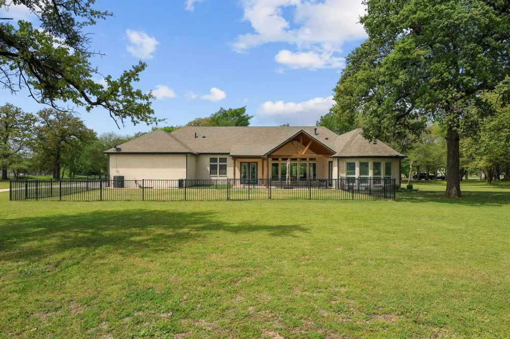 5999 Ranch Estates Road Krugerville, TX 76227