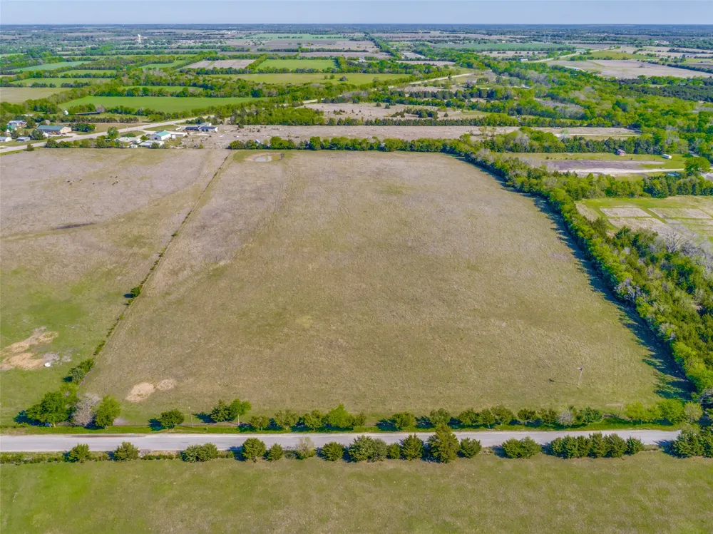 County Road 4910 Trenton, TX 75490
