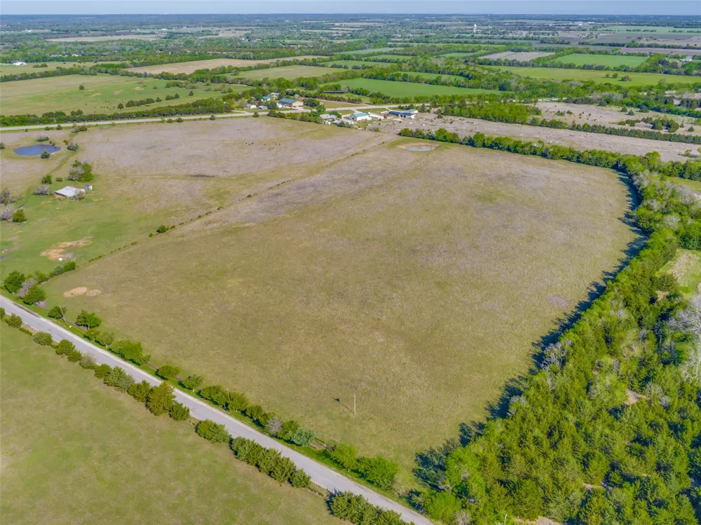 County Road 4910 Trenton, TX 75490