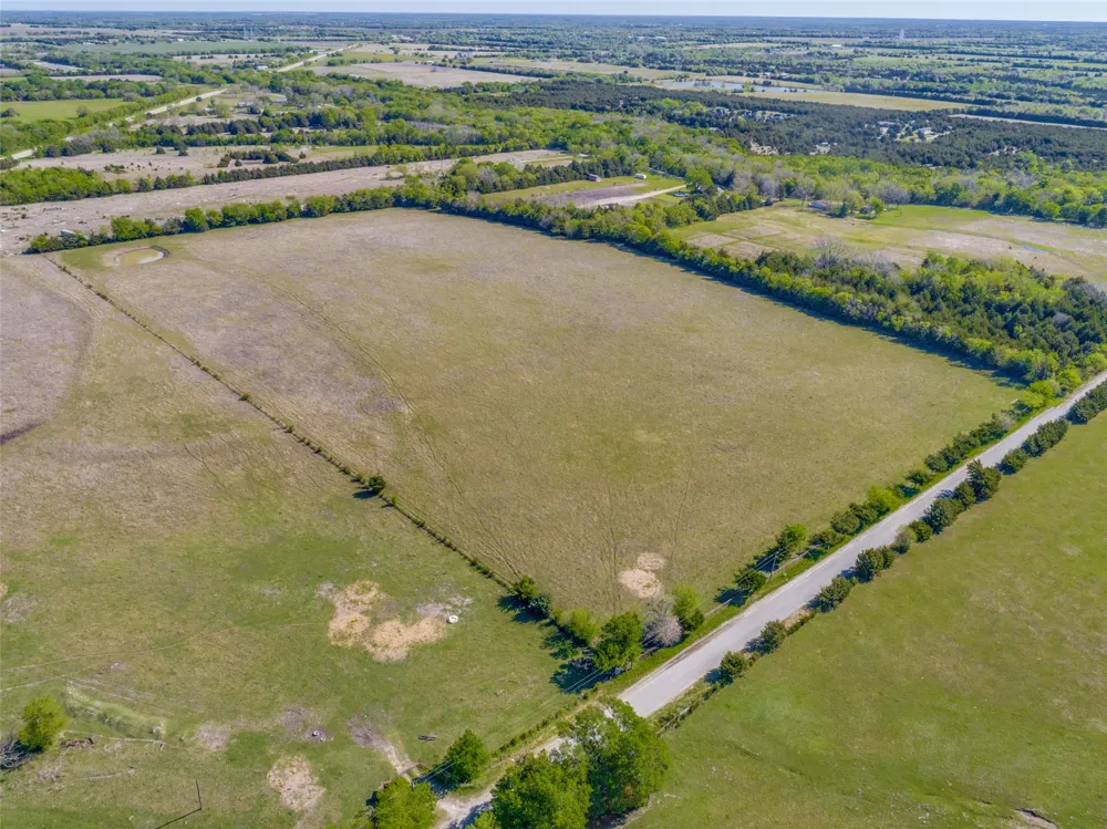 County Road 4910 Trenton, TX 75490