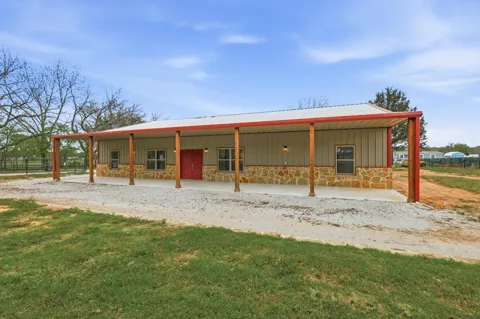 1445 County Road 3690