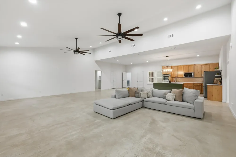 1445 County Road 3690 Paradise, TX 76073