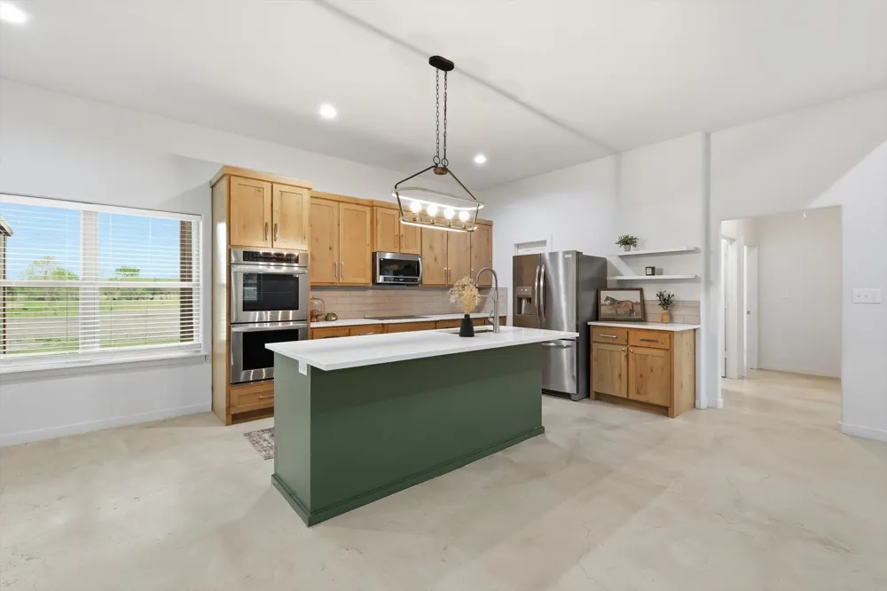 1445 County Road 3690 Paradise, TX 76073