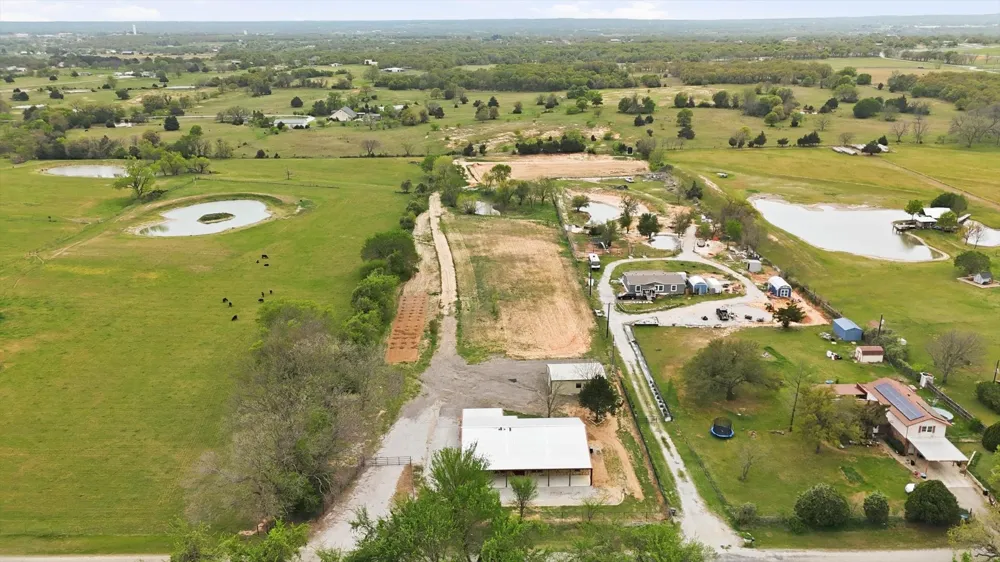 1445 County Road 3690 Paradise, TX 76073