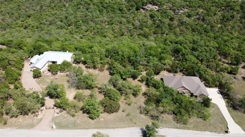 324 GlenHollow Drive