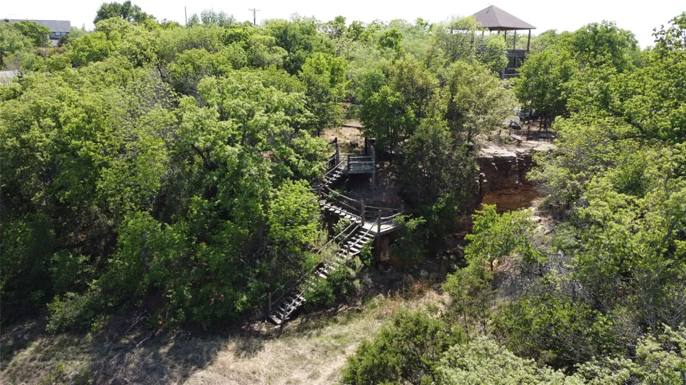 324 GlenHollow Drive Gordon, TX 76453