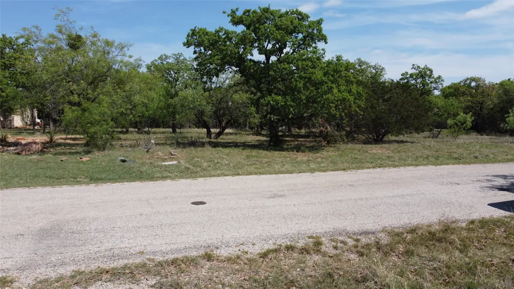 324 GlenHollow Drive Gordon, TX 76453