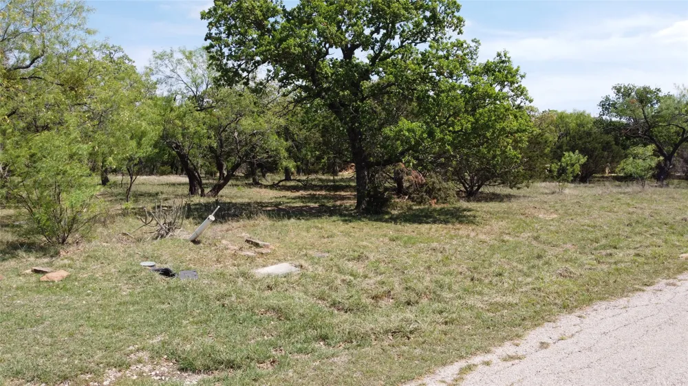 324 GlenHollow Drive Gordon, TX 76453