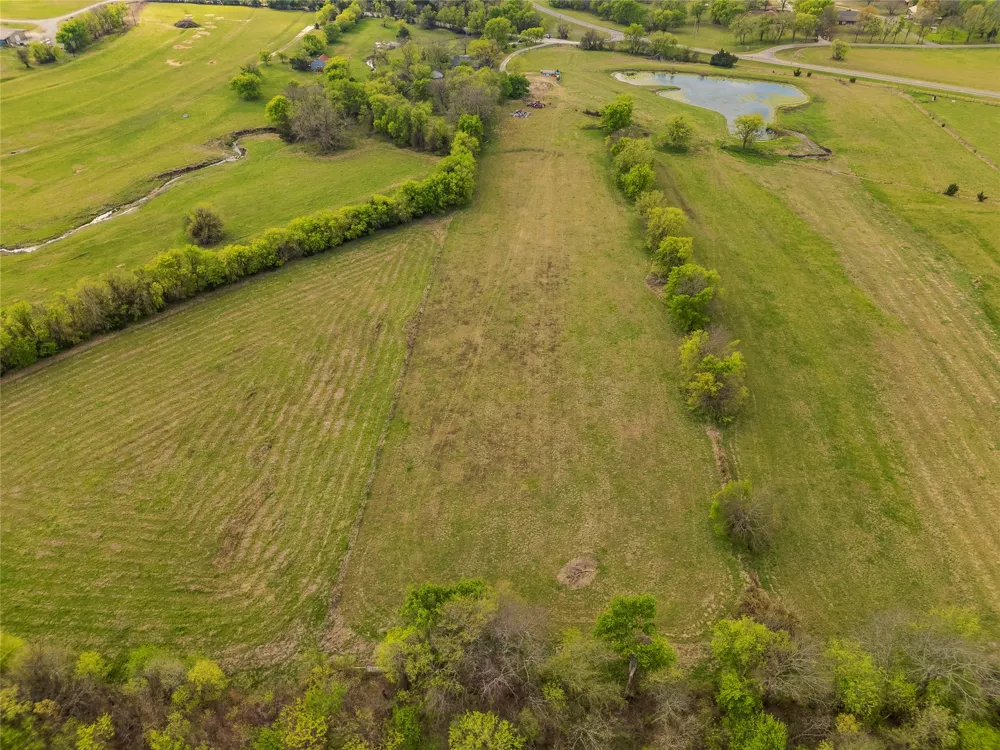 3847 Fm 3133 Van Alstyne, TX 75495