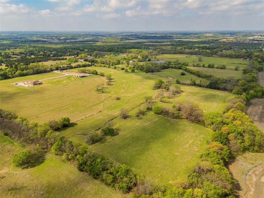 3847 Fm 3133 Van Alstyne, TX 75495