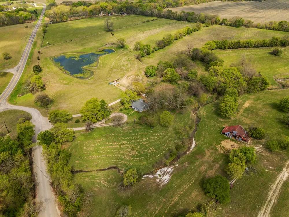 3847 Fm 3133 Van Alstyne, TX 75495