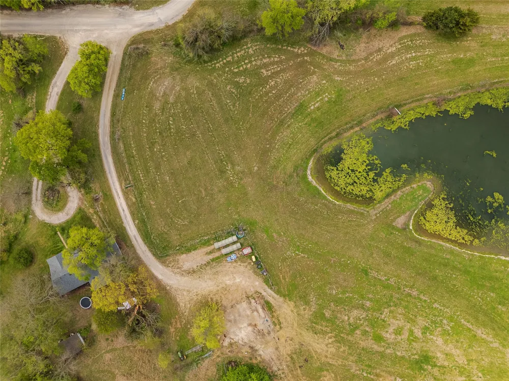 3847 Fm 3133 Van Alstyne, TX 75495