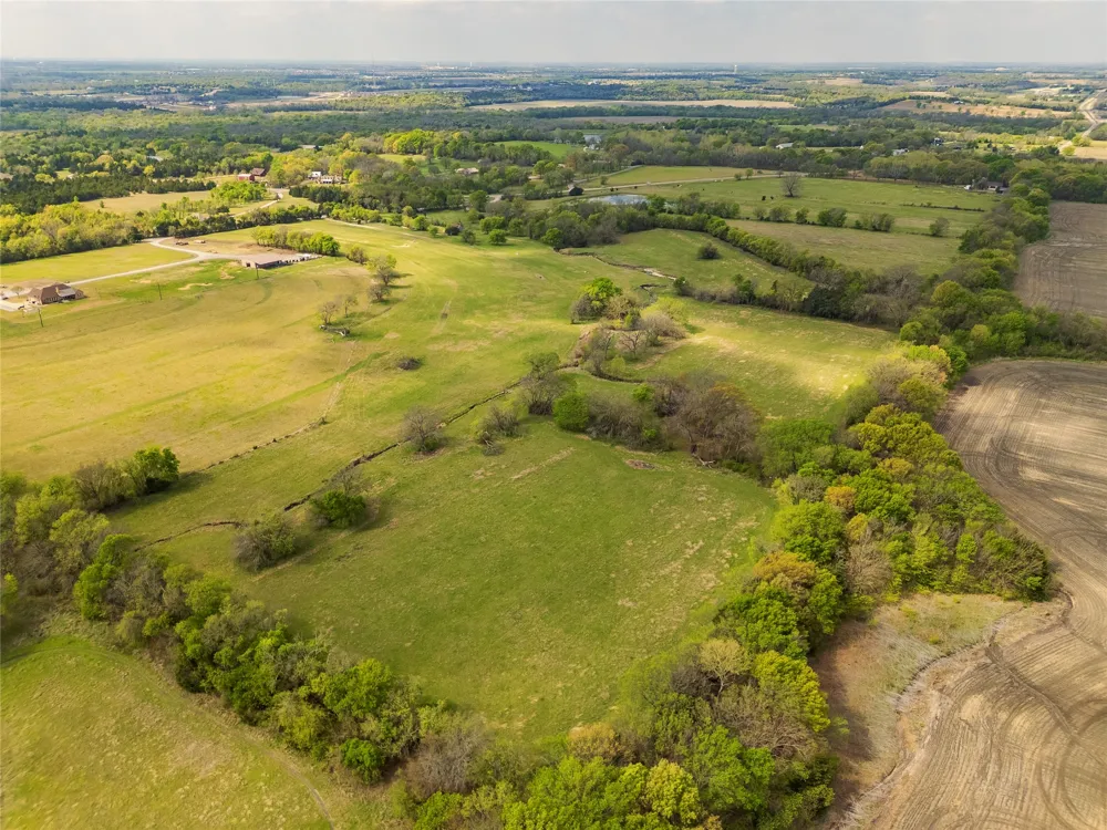 3847 Fm 3133 Van Alstyne, TX 75495