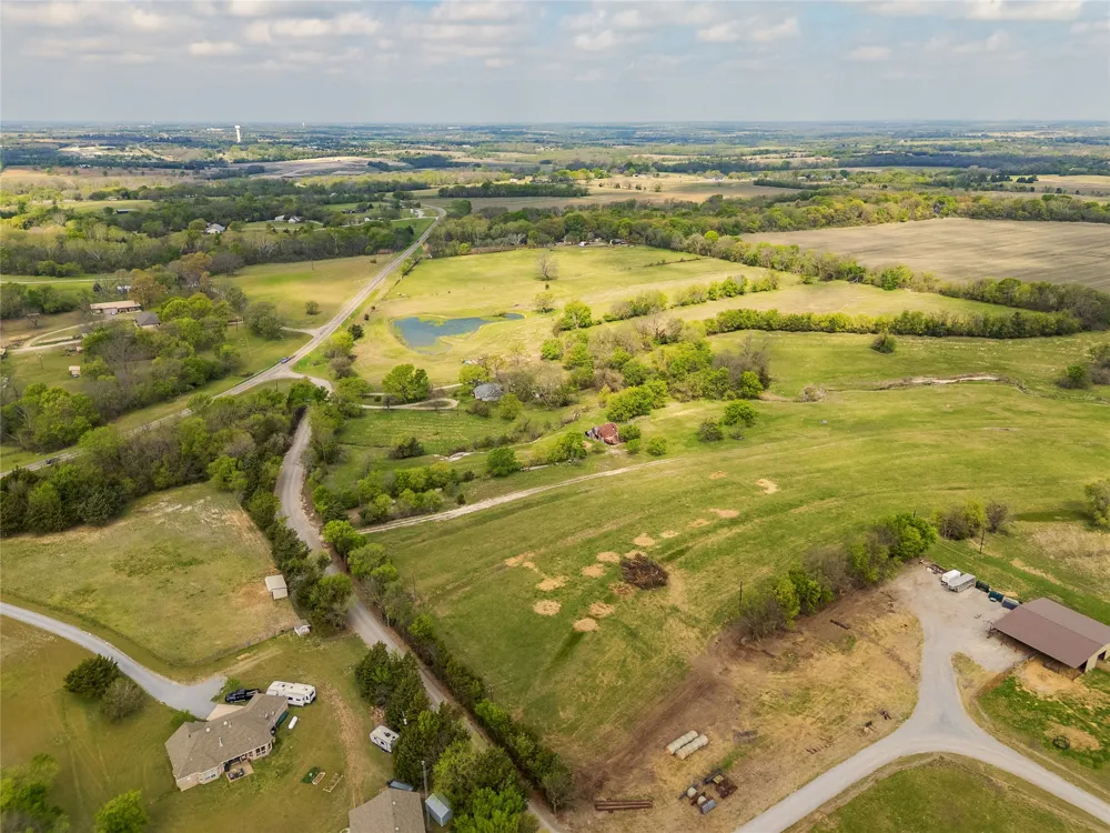 3847 Fm 3133 Van Alstyne, TX 75495