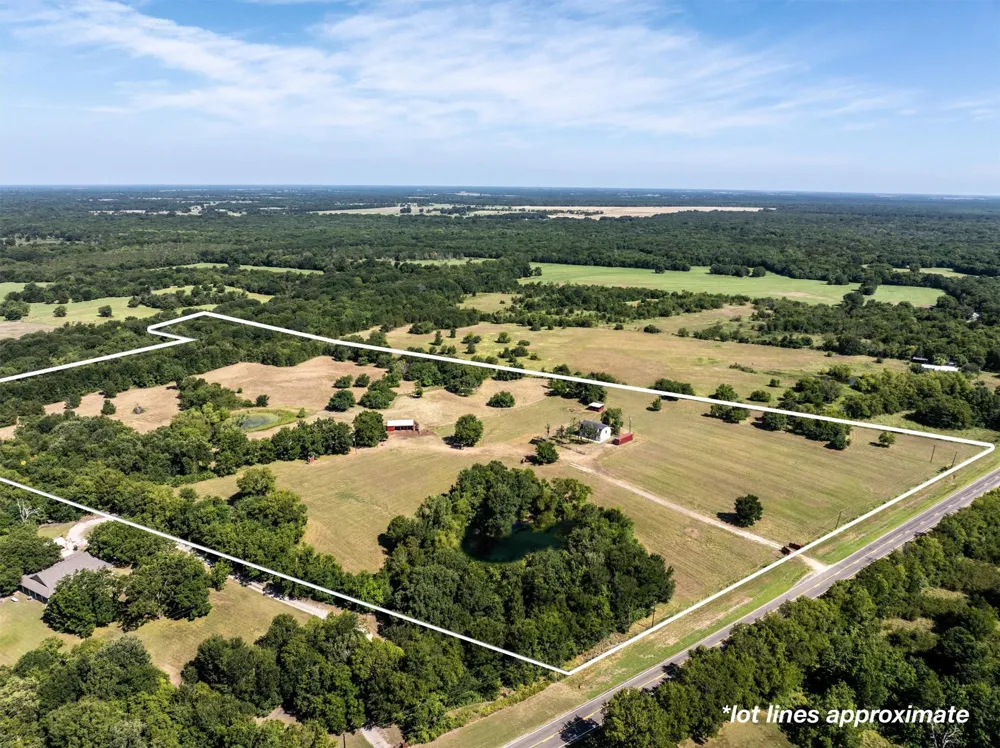 3139 Farm Road 3134 Cumby, TX 75433