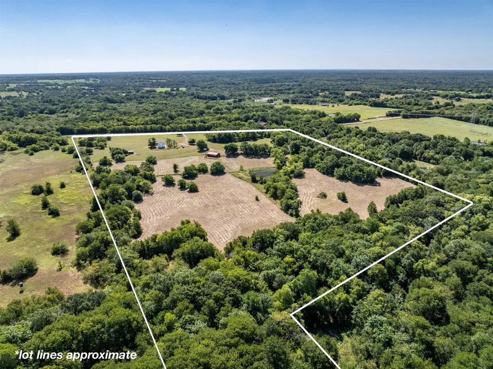 3139 Farm Road 3134 Cumby, TX 75433