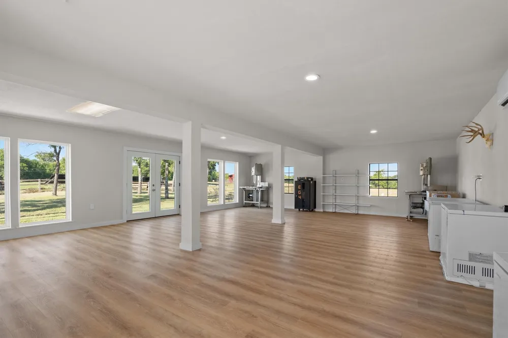 3139 Farm Road 3134 Cumby, TX 75433