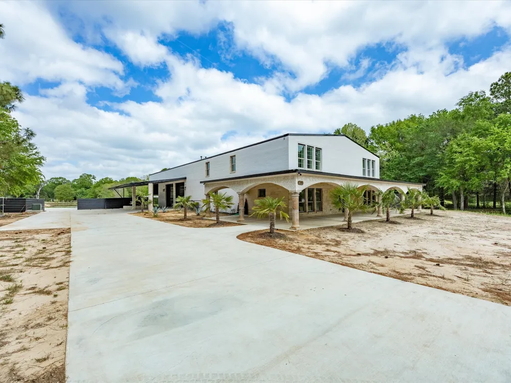 603 S Houston Street Edgewood, TX 75117
