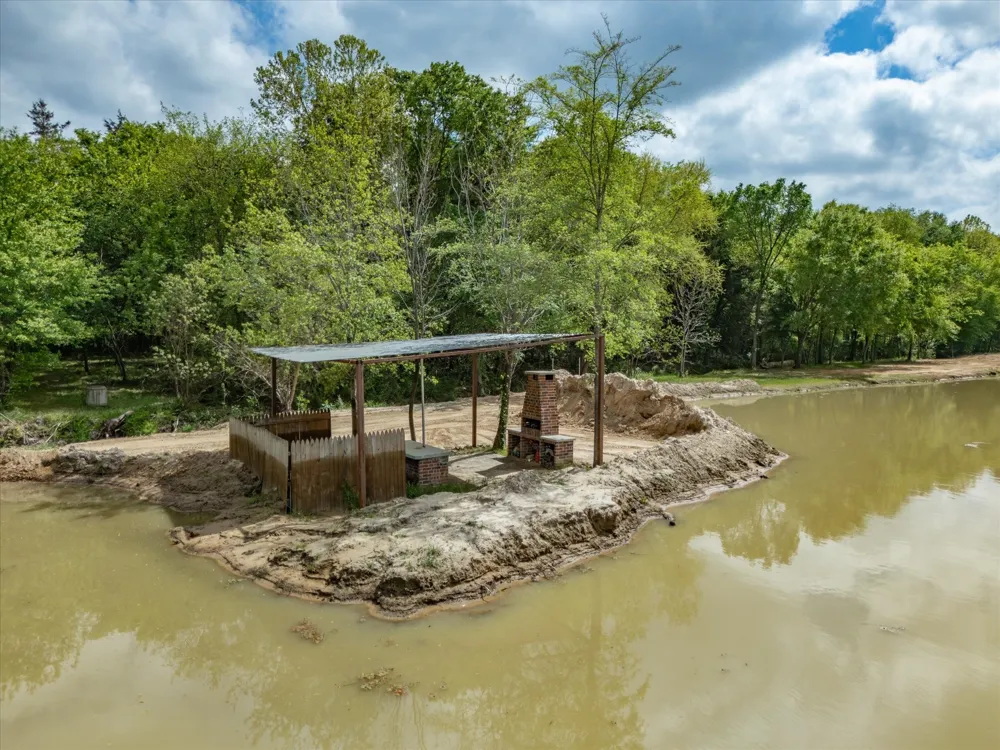 603 S Houston Street Edgewood, TX 75117
