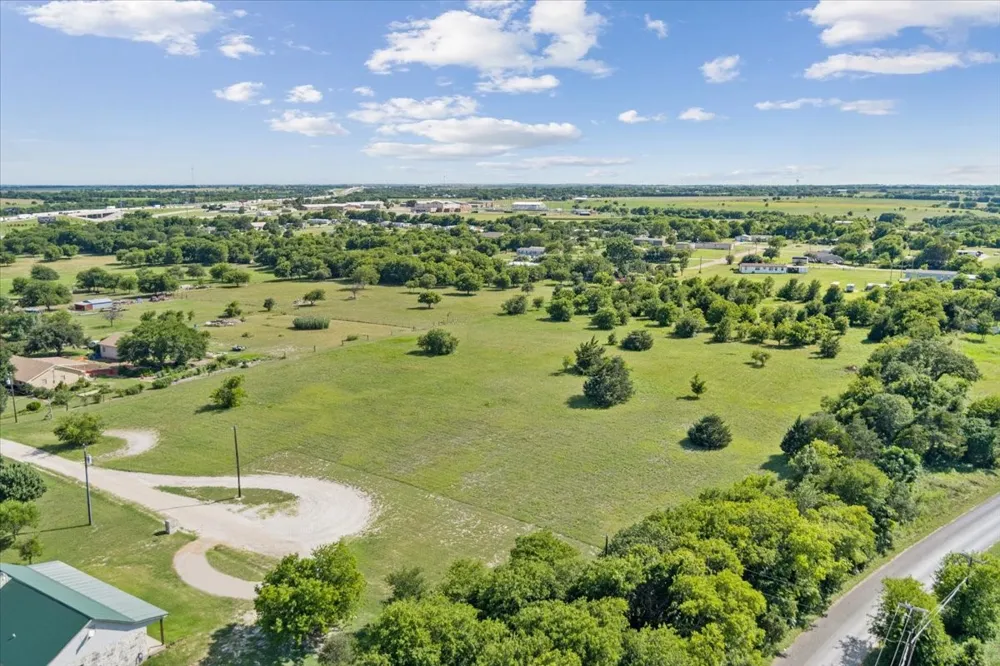 110 Brown Drive Eddy, TX 76524