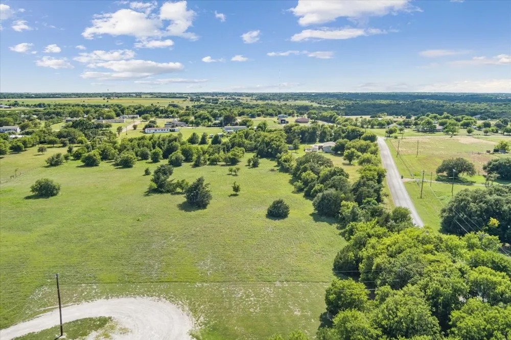 110 Brown Drive Eddy, TX 76524