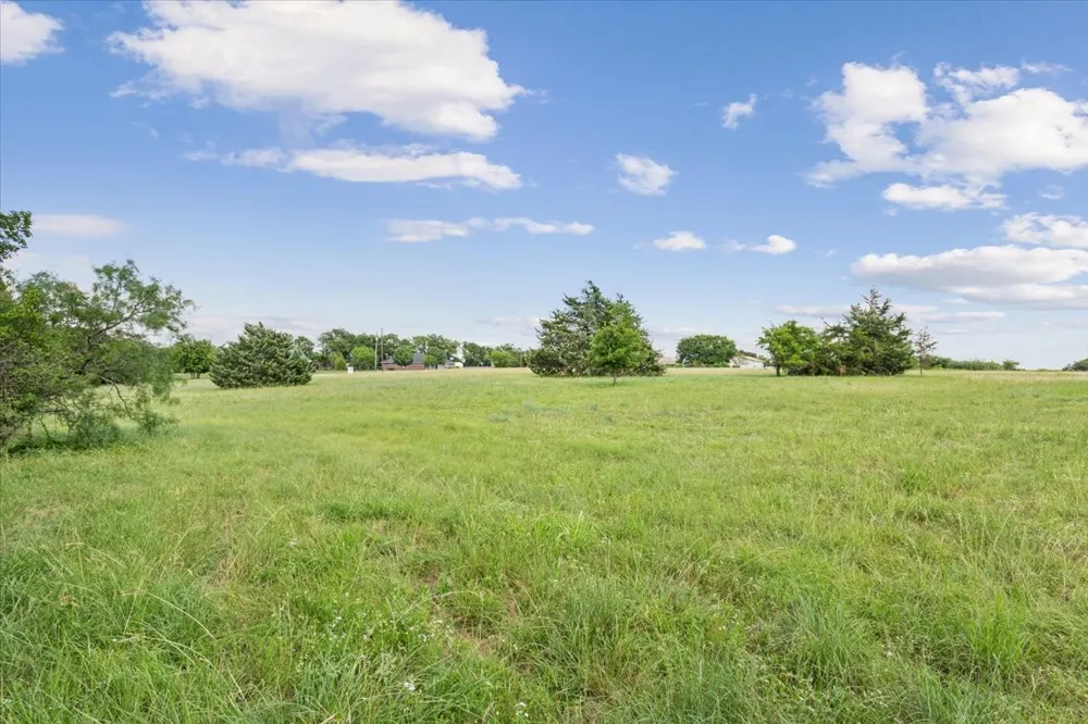 110 Brown Drive Eddy, TX 76524