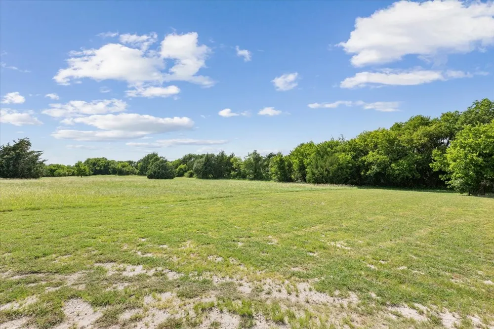 110 Brown Drive Eddy, TX 76524