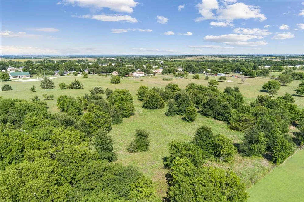 110 Brown Drive Eddy, TX 76524