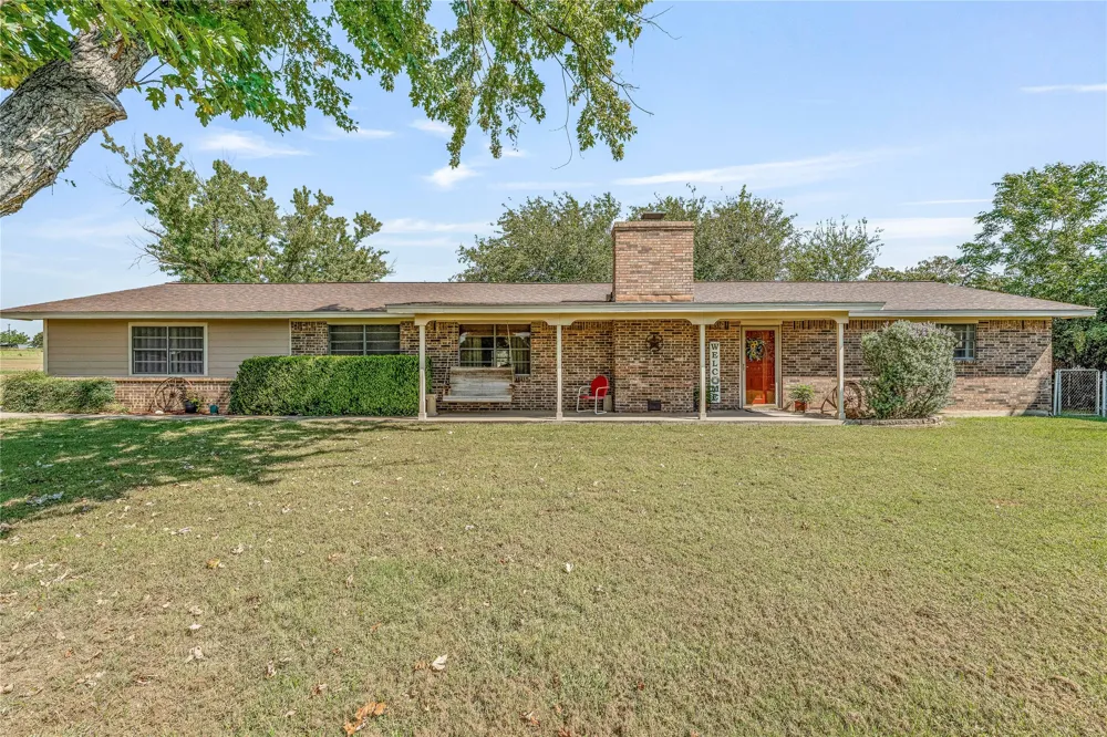 600 Highway 587 De Leon, TX 76444