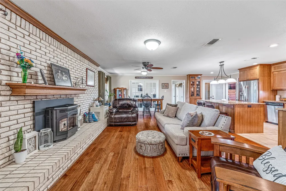 600 Highway 587 De Leon, TX 76444