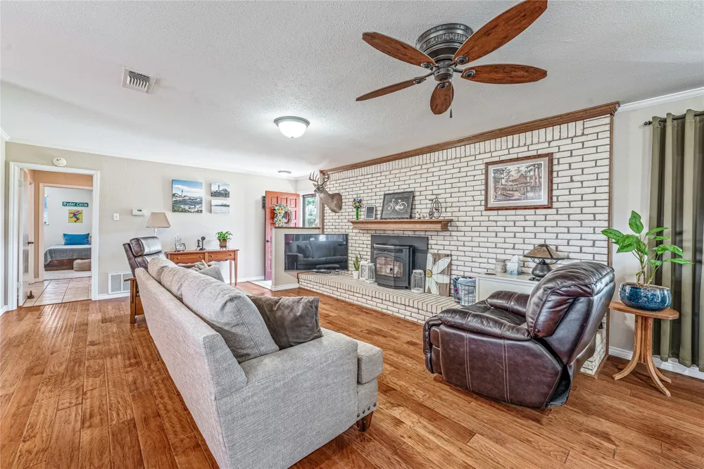 600 Highway 587 De Leon, TX 76444
