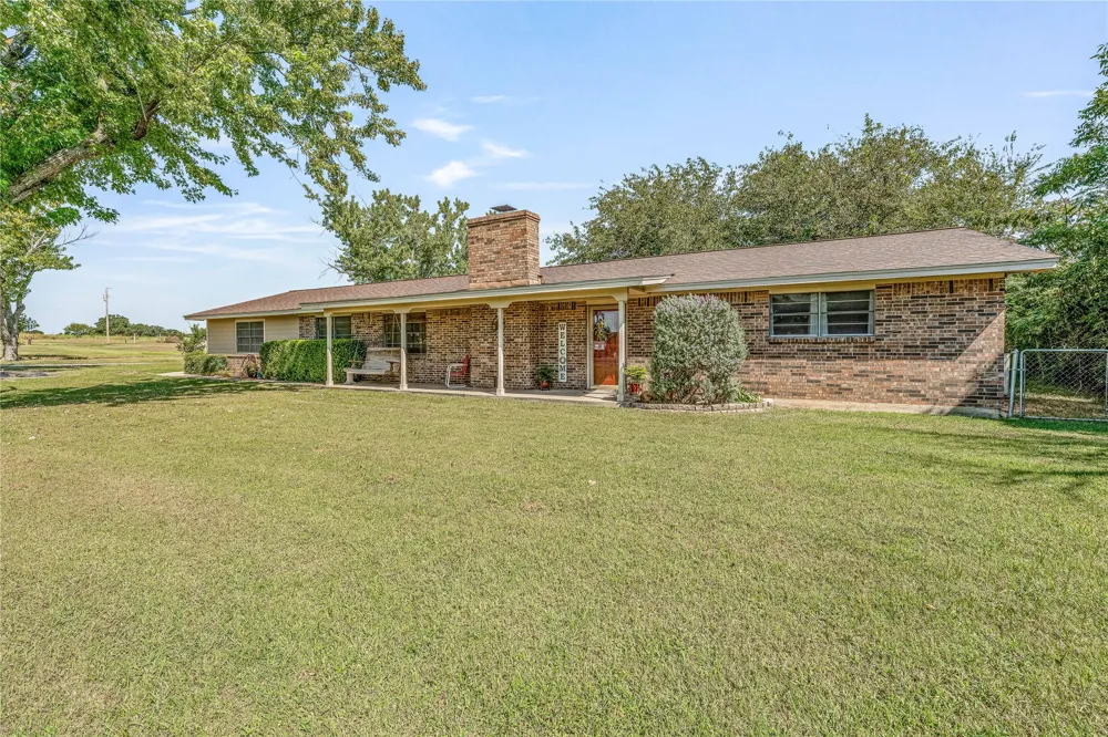 600 Highway 587 De Leon, TX 76444