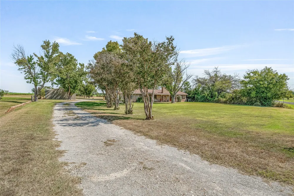 600 Highway 587 De Leon, TX 76444