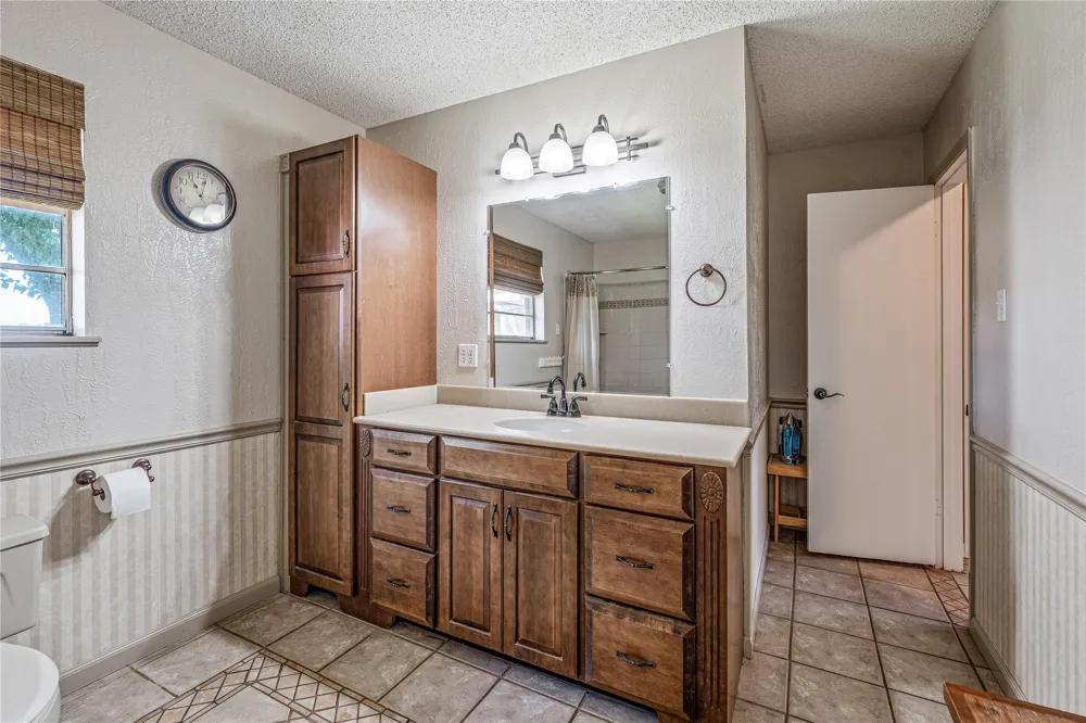 600 Highway 587 De Leon, TX 76444