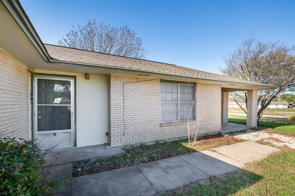 500 Hwy 22 Meridian, TX 76665
