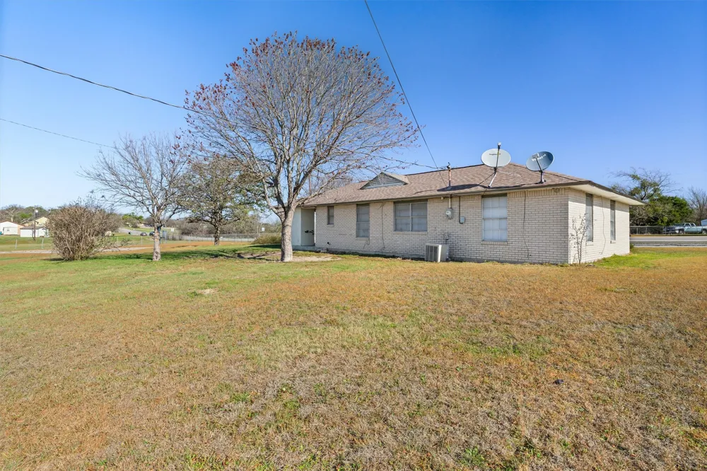 500 Hwy 22 Meridian, TX 76665