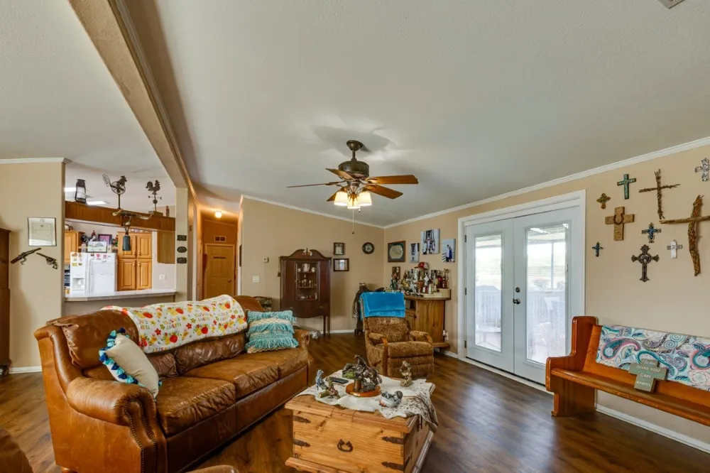 4880 WHITEHEAD ROAD Midlothian, TX 76065