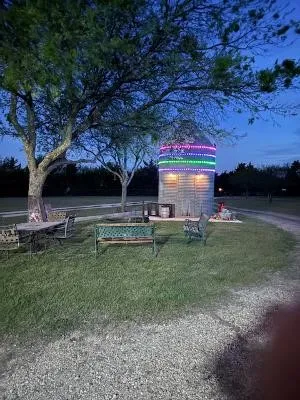 4880 WHITEHEAD ROAD Midlothian, TX 76065