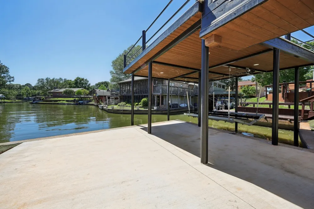 131 Hilltop Drive Trinidad, TX 75163