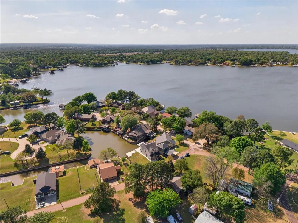 131 Hilltop Drive Trinidad, TX 75163