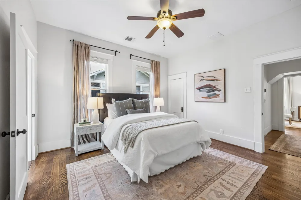 214 S Montclair Avenue Dallas, TX 75208