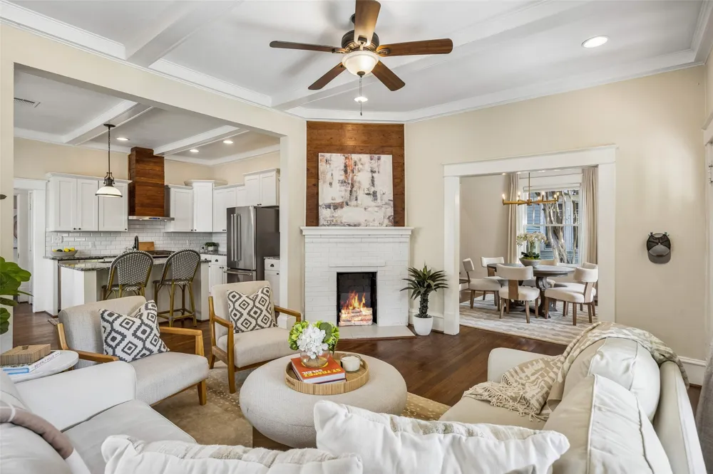 214 S Montclair Avenue Dallas, TX 75208
