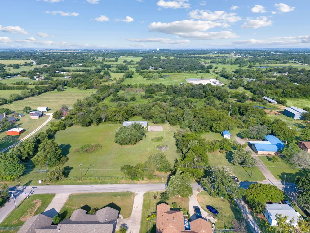 334 Eddy Avenue Joshua, TX 76058