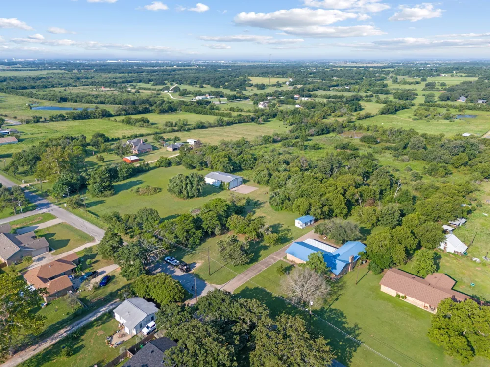 334 Eddy Avenue Joshua, TX 76058