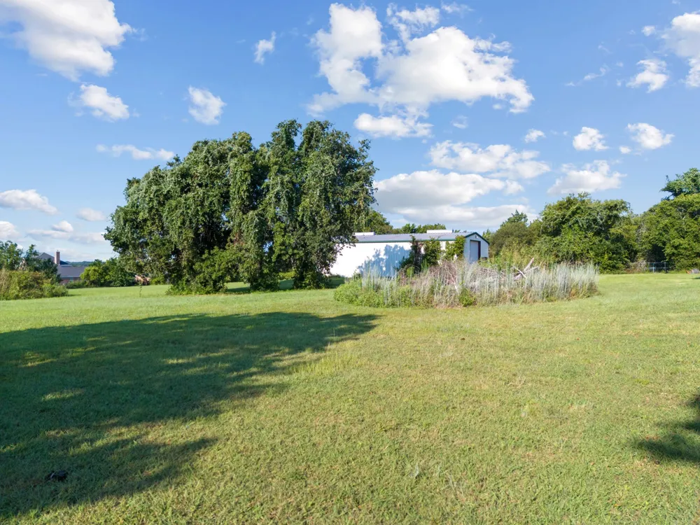 334 Eddy Avenue Joshua, TX 76058
