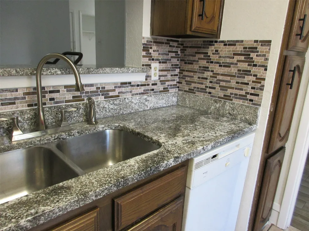 917 Turtle Cove #138 Irving, TX 75060