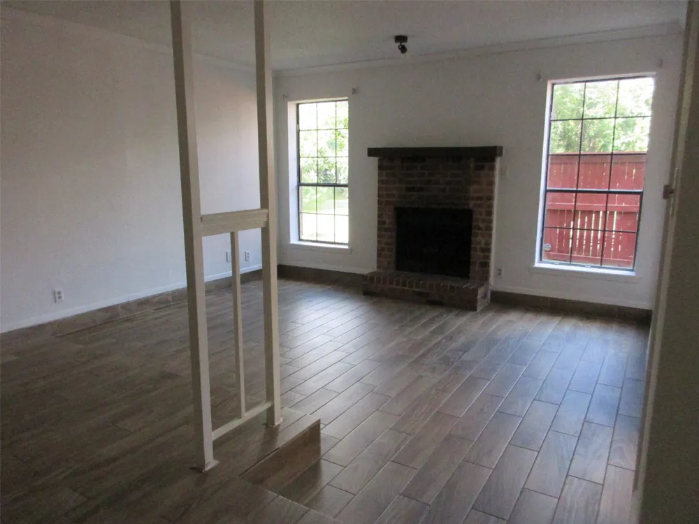 917 Turtle Cove #138 Irving, TX 75060