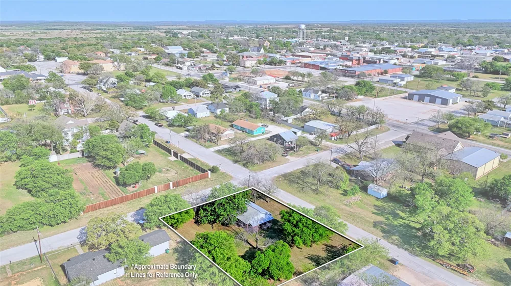 601 Baylor Street Nocona, TX 76255